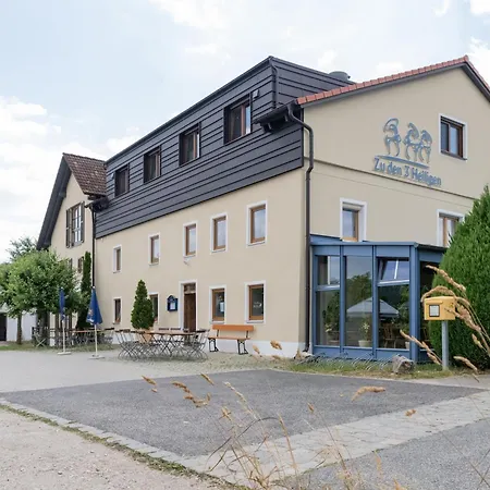 Zu Den 3 Heiligen *
